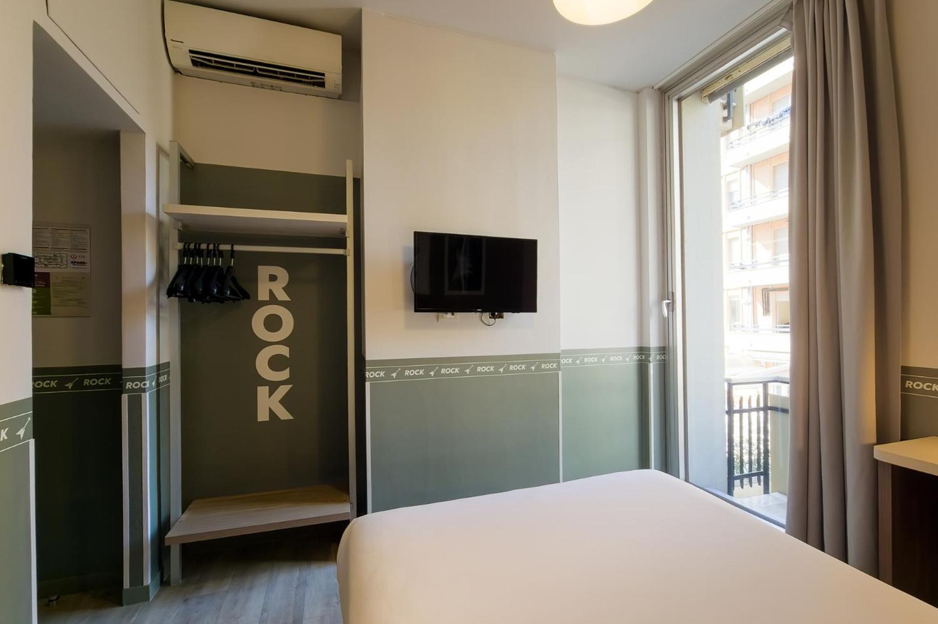 Hotel Nologo Genova Esterno foto