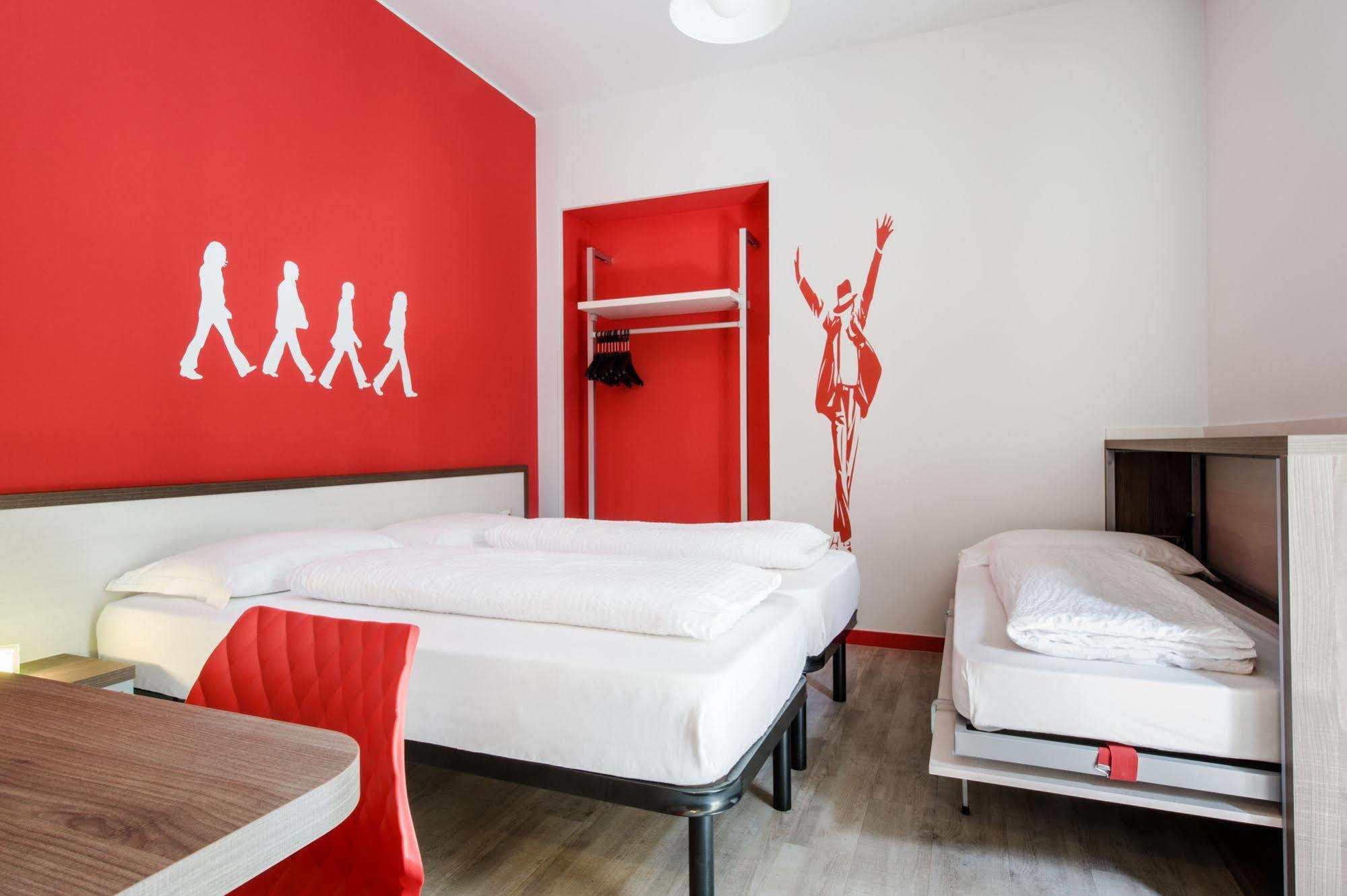 Hotel Nologo Genova Esterno foto